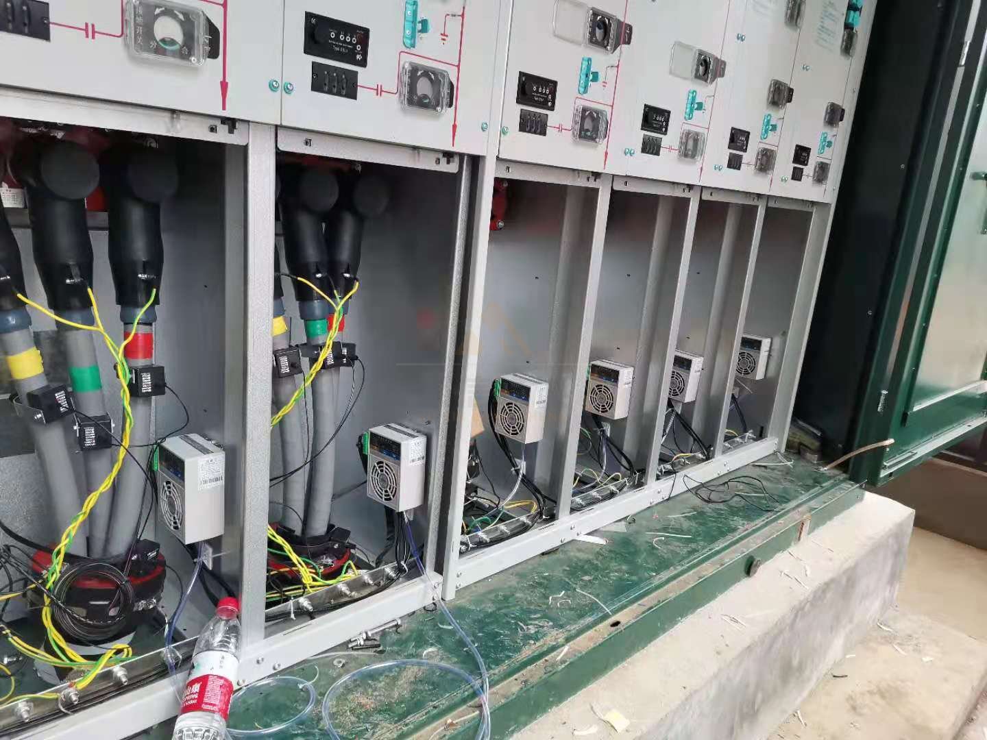 <a href='http://www.ratvxq.com' target='_blank'><u>智能除濕裝置</u></a>安裝